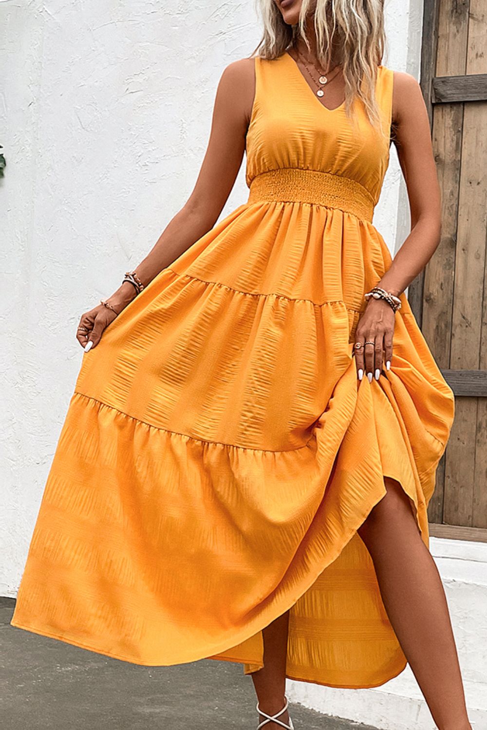 Amsoin V Neck Smocked Waist Sleeveless Tiered Dress