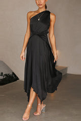 Amsoin One Shoulder Sleeveless Waisted Swing Dress