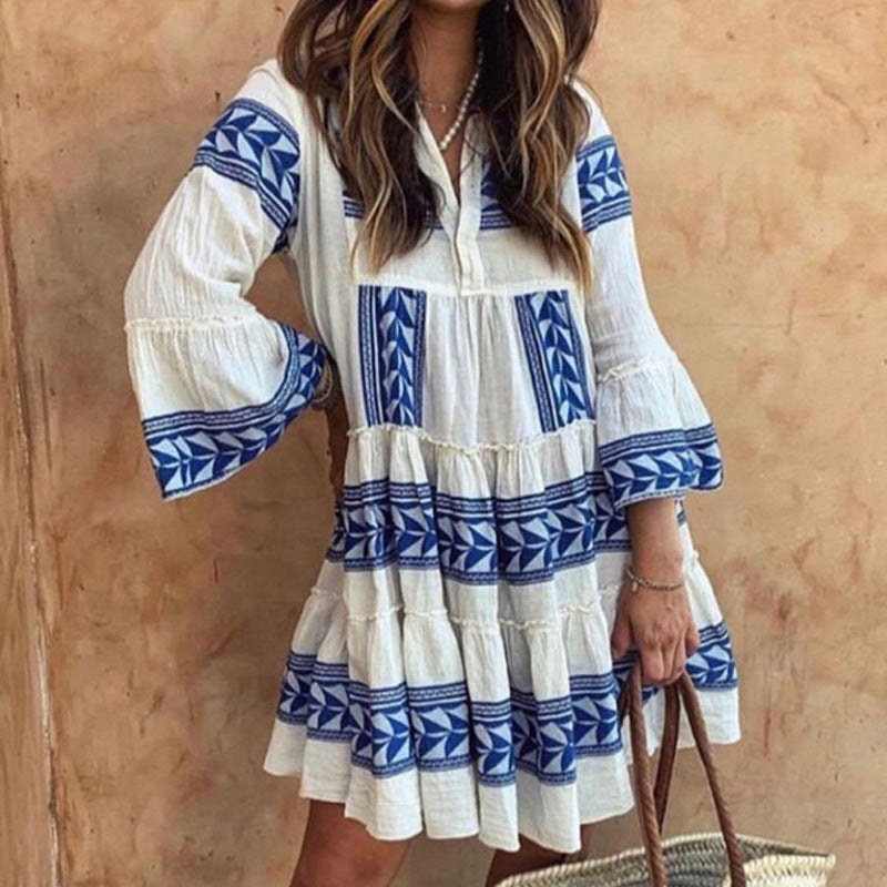 Amsoin Bohemian Print Patchwork V Neck Cake Skirt Dresses