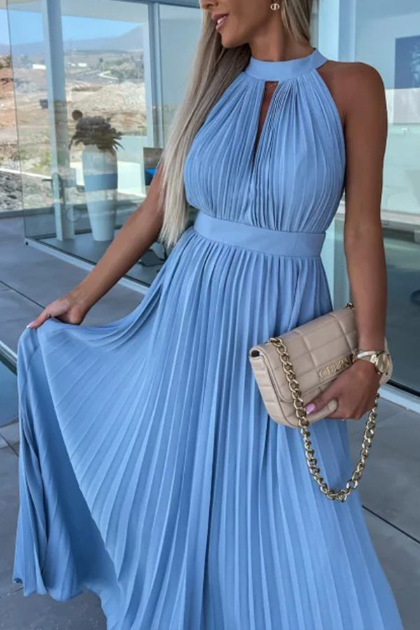 Amsoin Halter Neck Pleated Swing Dress