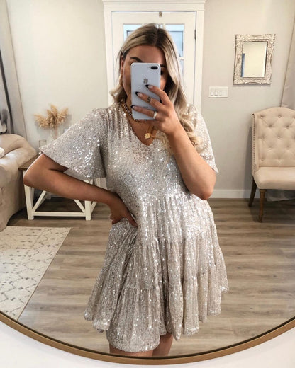 V Neck Short Sleeves Sequin Mini Dress