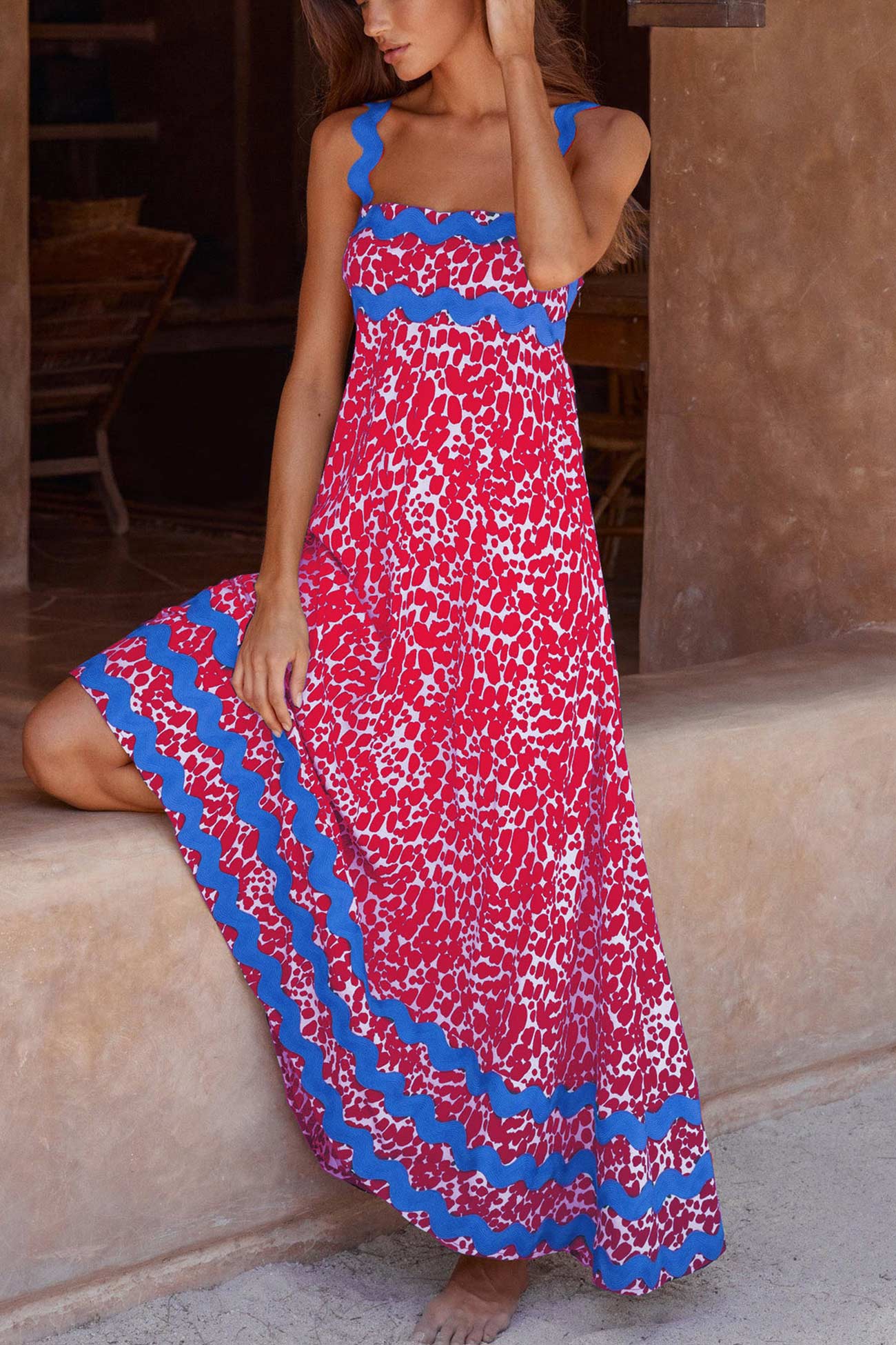 Amsoin Wavy Print Cami Dress