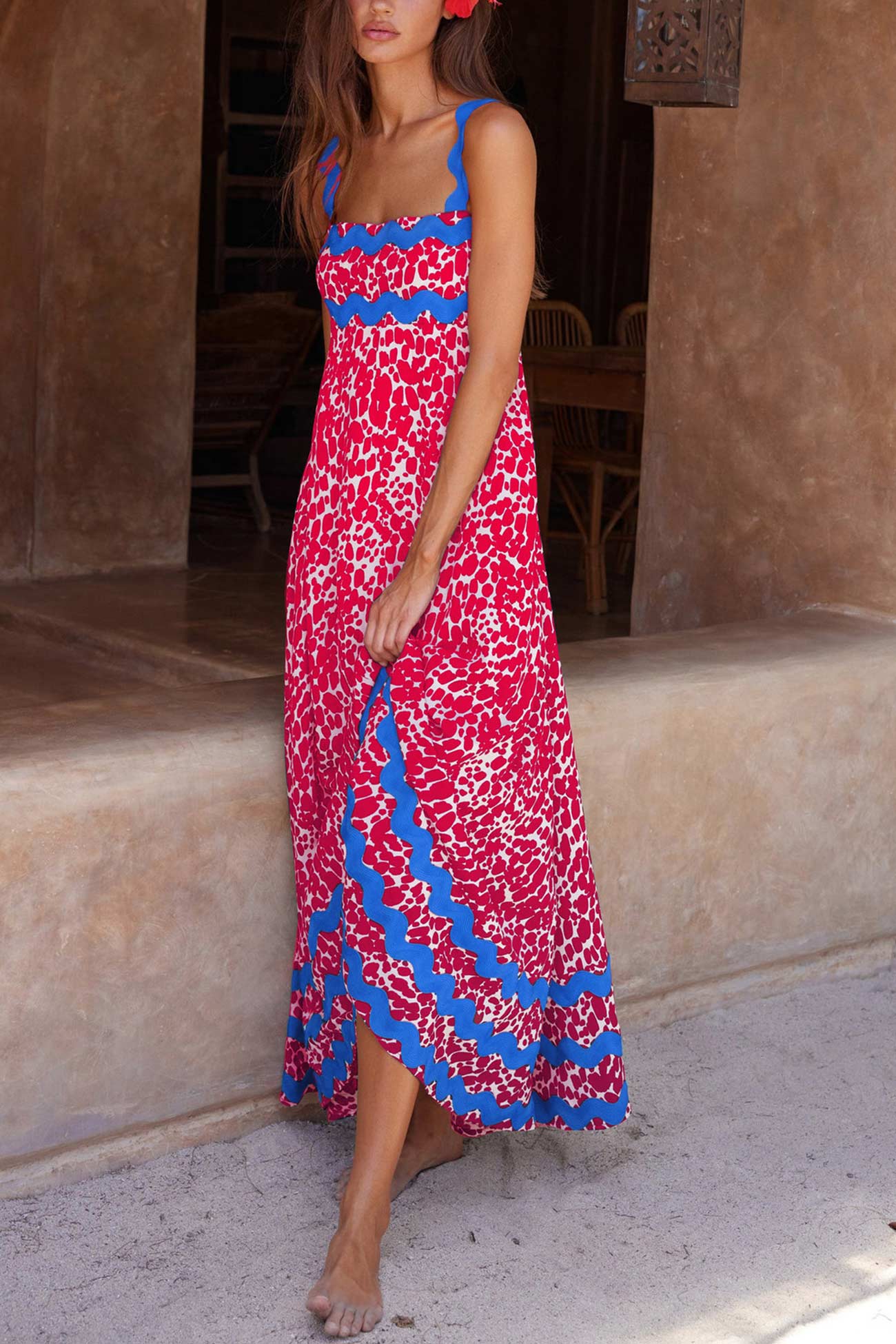 Amsoin Wavy Print Cami Dress