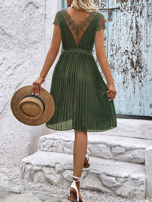 lace stitching solid color pleated dress kakaclo