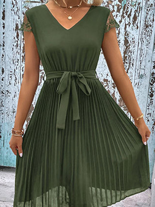 lace stitching solid color pleated dress kakaclo