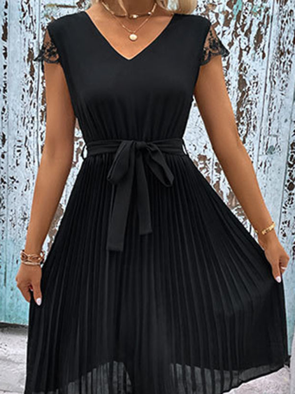 lace stitching solid color pleated dress kakaclo