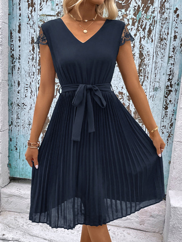 lace stitching solid color pleated dress kakaclo