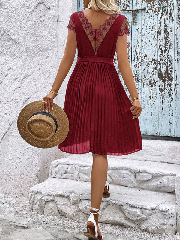 lace stitching solid color pleated dress kakaclo