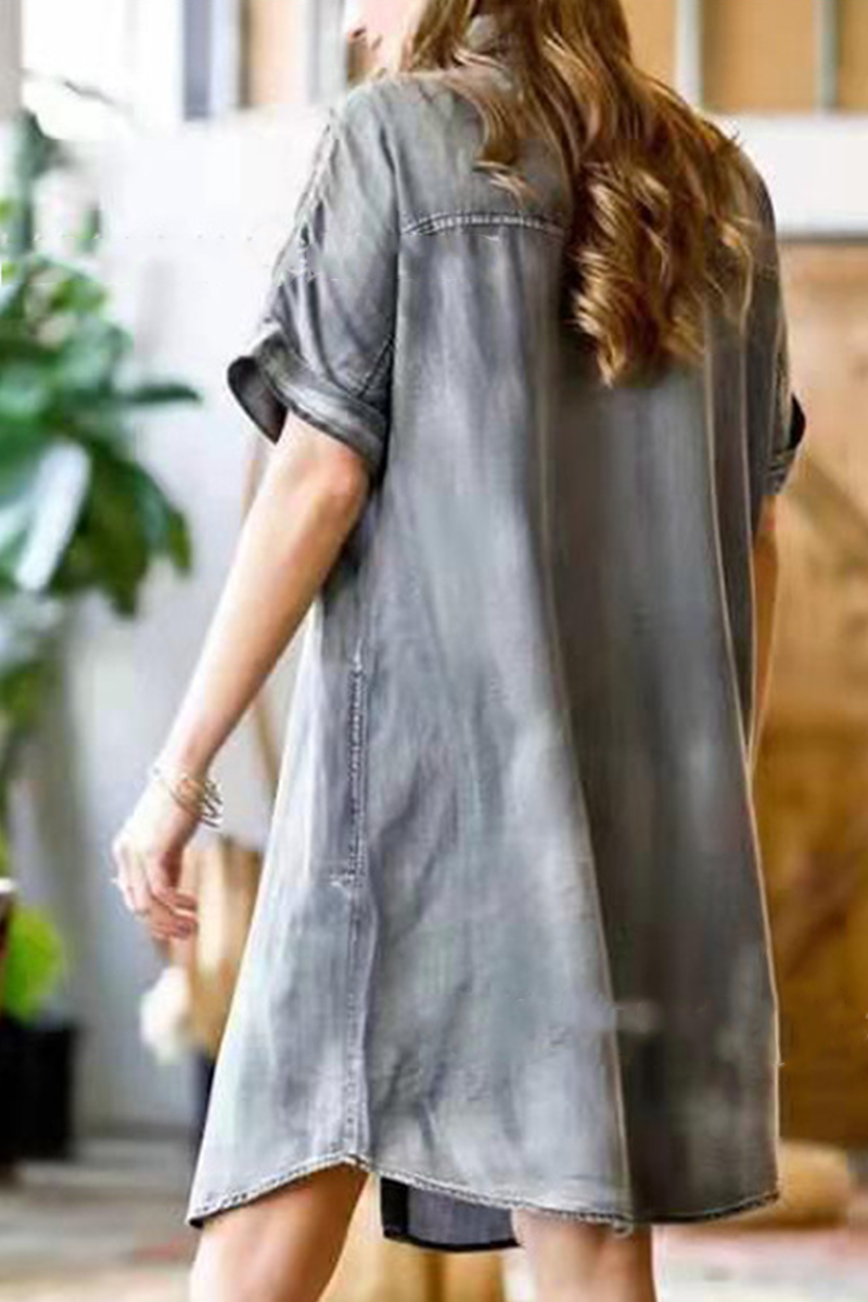 Casual Solid Split Joint Turndown Collar Straight Dresses