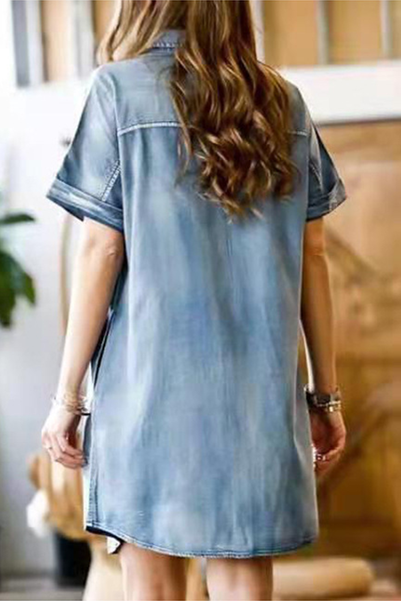 Casual Solid Split Joint Turndown Collar Straight Dresses