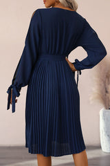 Amsoin Hollowed Out Fold V Neck Pleated Dresses