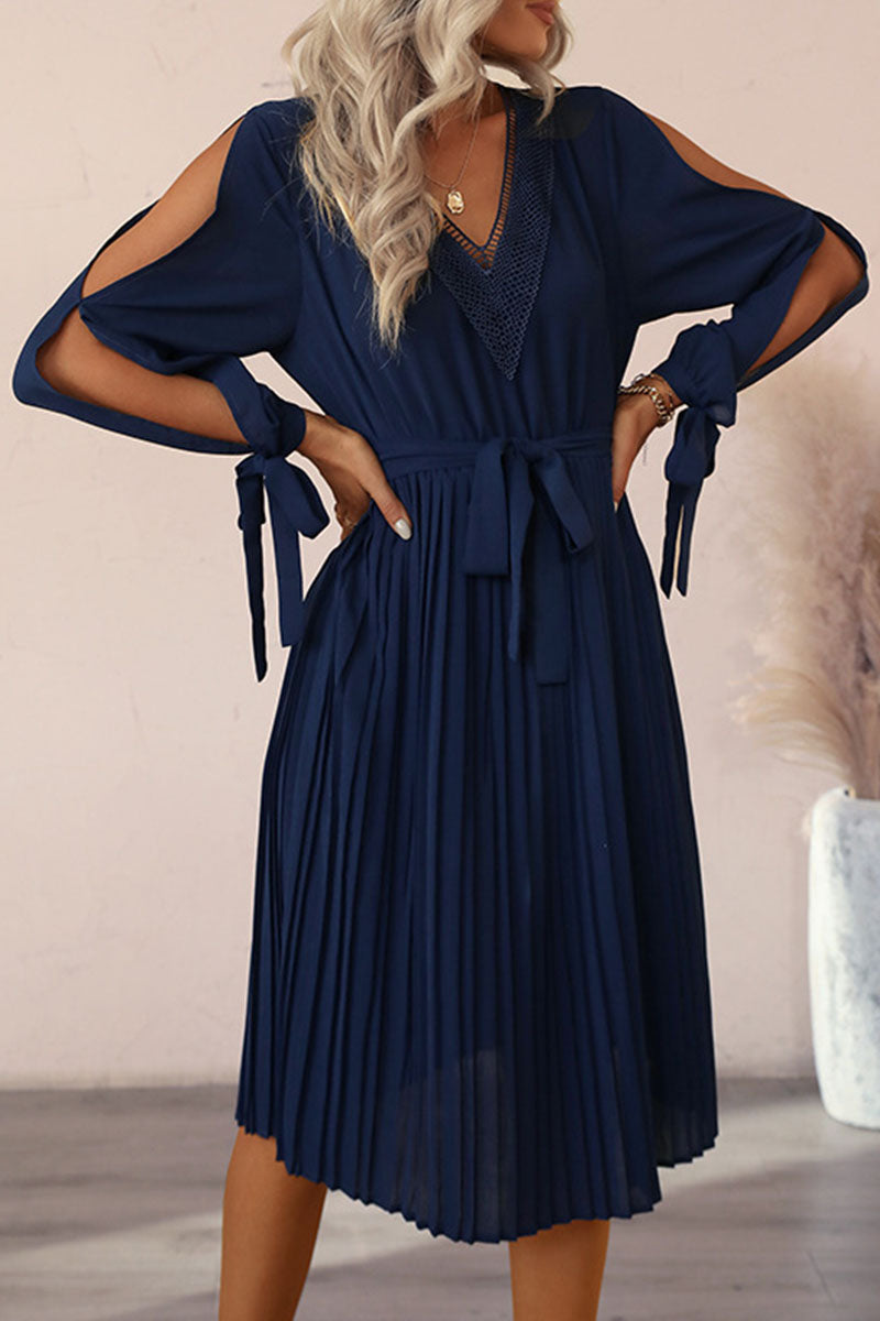 Amsoin Hollowed Out Fold V Neck Pleated Dresses