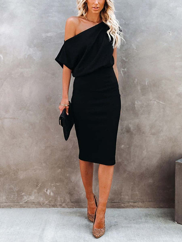 Amsoin Off-Shoulder Solid Color Dress