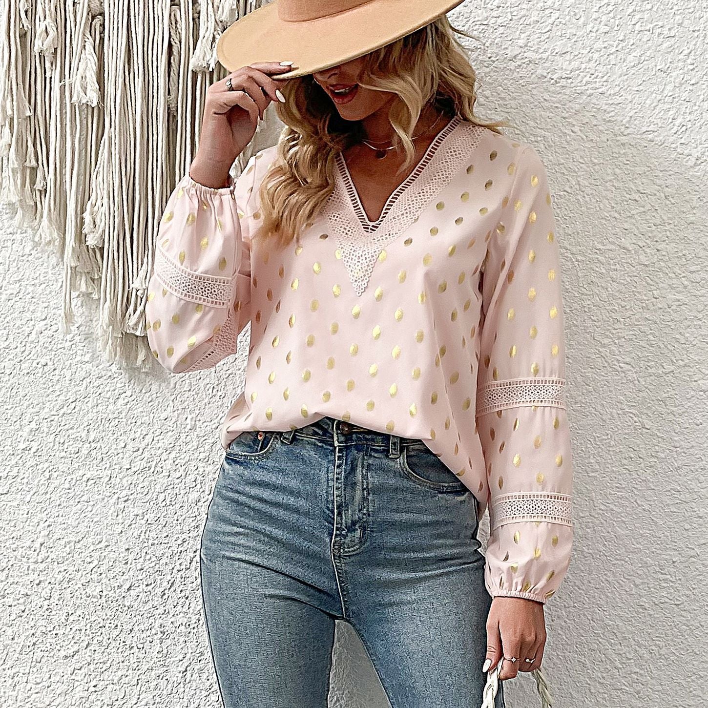 Amsoin Hollowed Out V Neck Tops