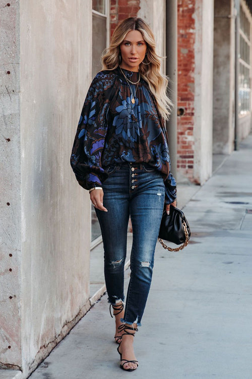 Amsoin Printed Statement Sleeve Top