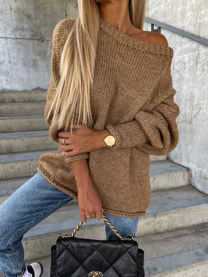 Crew neck pullover knit sweater